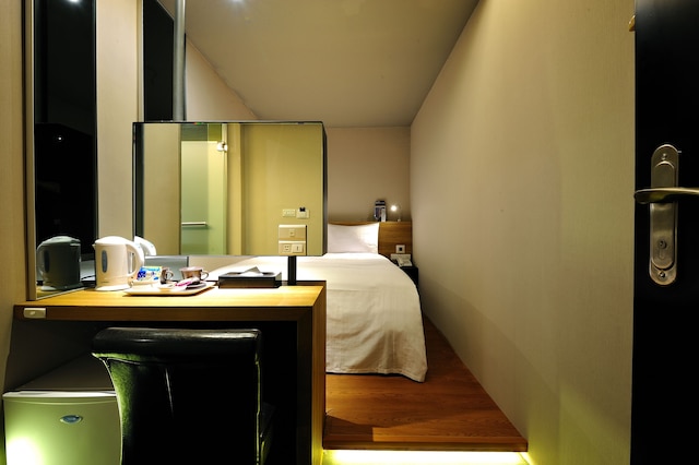 フォワード スイーツ II (馥麗商旅)