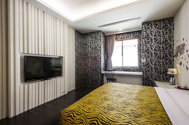 ユァン チャウ モーテル (緣橋商務汽車旅館)