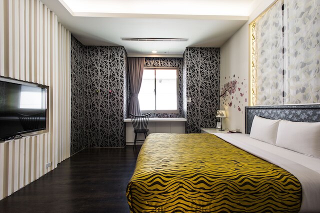 ユァン チャウ モーテル (緣橋商務汽車旅館)