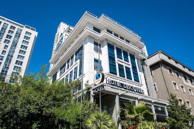 ディスカバリー ホテル