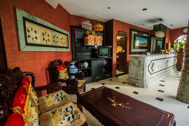 スリ ラトゥ ホテル