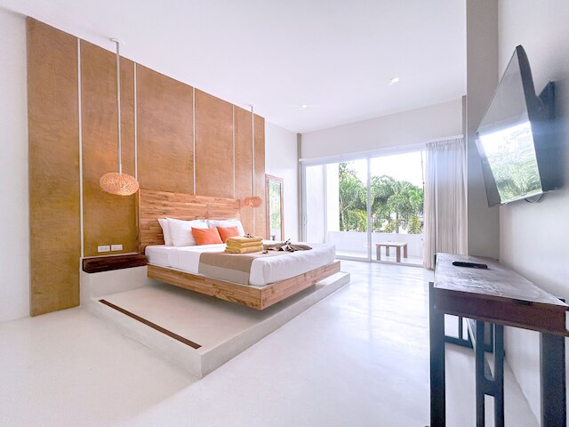 サマー ラグジュアリー ビーチ リゾート アンド スパ