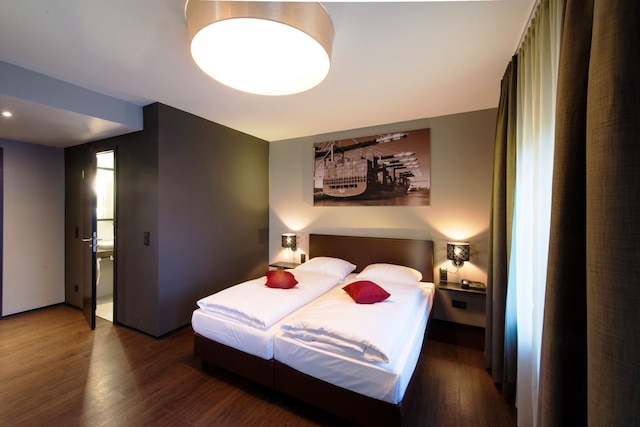 ホテル フォルクスシューレ