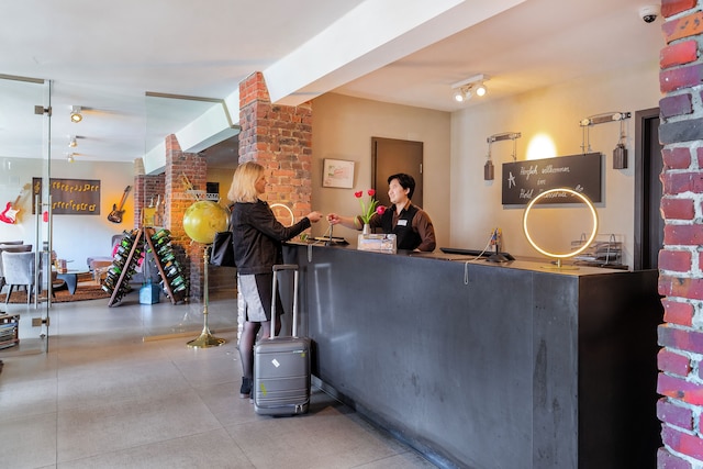 ホテル フォルクスシューレ