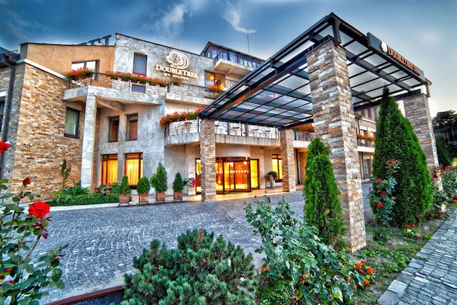 ダブルツリー バイ ヒルトン ホテル シギショアラ - カヴァレル