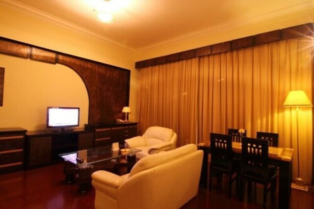 ゴールデン ビュー ホテル