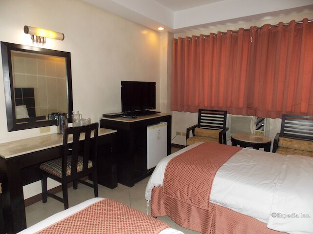 ゴールデンフィールド クンドゥテル ホテル