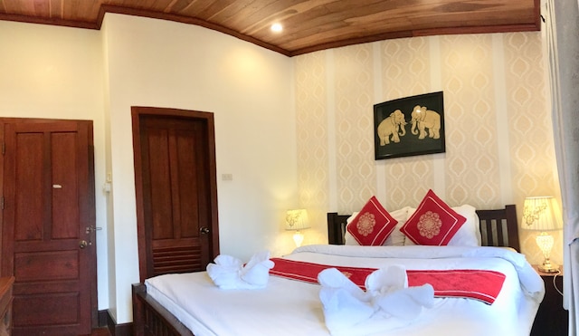 パンガム ロッジ