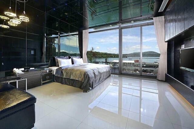 レイクビュー ホームステイ (湖景渡假旅店)