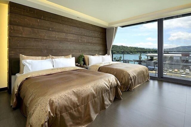 レイクビュー ホームステイ (湖景渡假旅店)