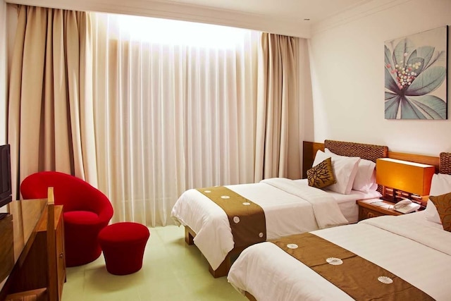 ヴィラ ダマール