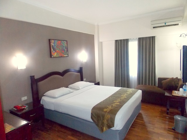 ホテル メガ プロクラマシ