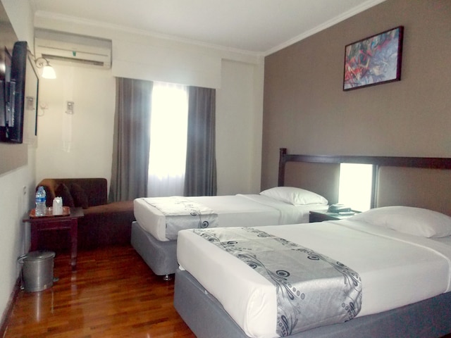 ホテル メガ プロクラマシ