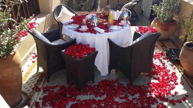 リヤド イライカ