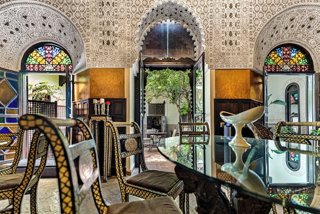 リヤド イライカ