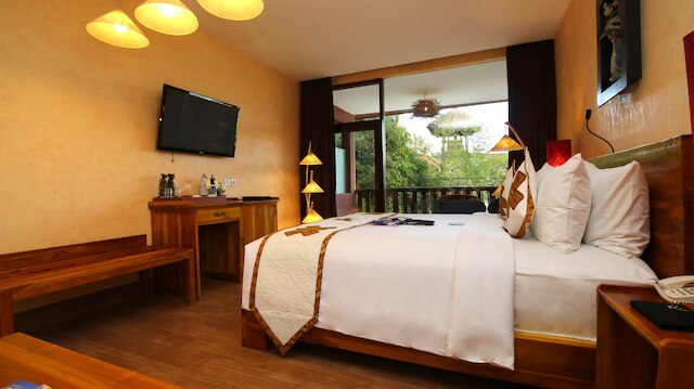 プティ ホテルバリ