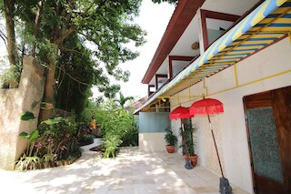 プティ ホテルバリ