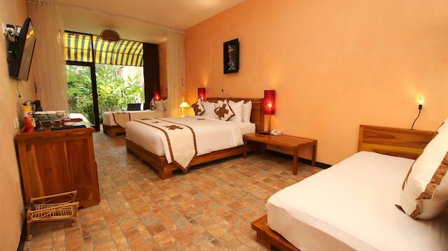 プティ ホテルバリ