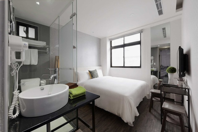 ハーブ アート ホテル (基隆香草藝術旅店)