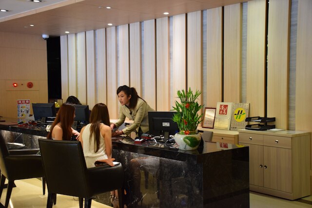 サン ムーン レイク フーリー温泉リゾート (贛力溫泉大酒店)