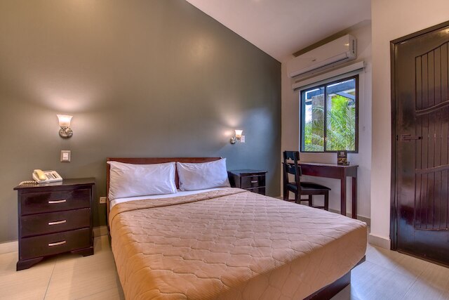 ワヤック ホテル & スイーツ