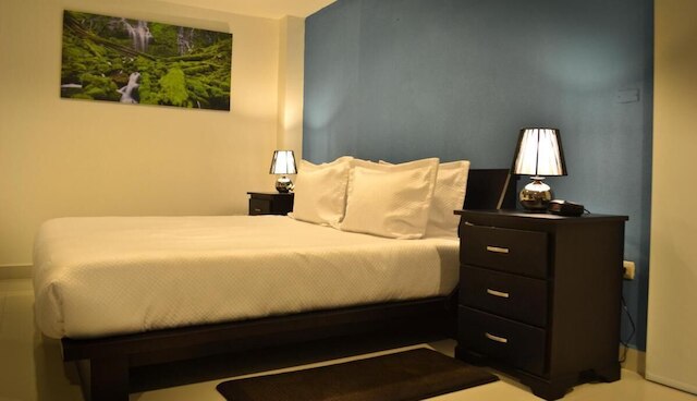 ワヤック ホテル & スイーツ