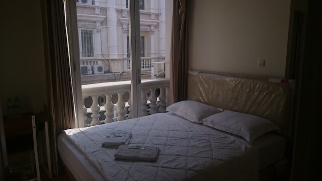 カプセル ホームステイ スラバヤ