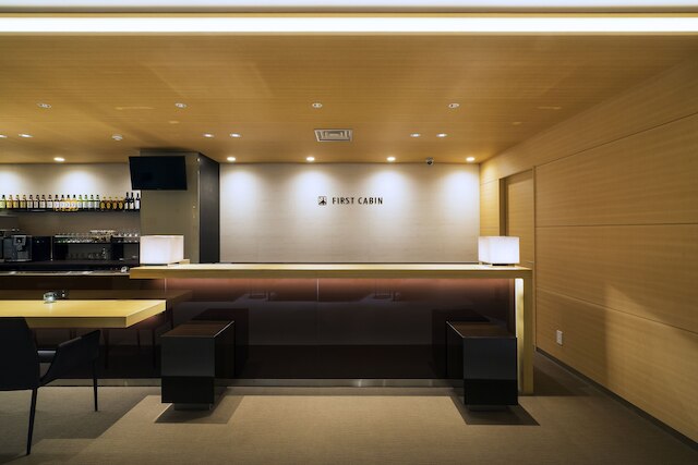 ファーストキャビン 愛宕山