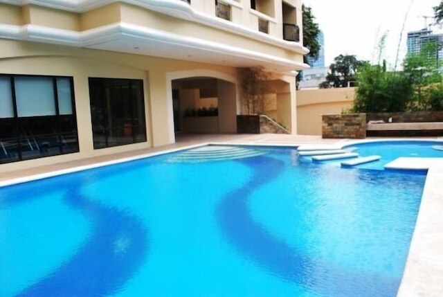 JLT コンド ユニッツ