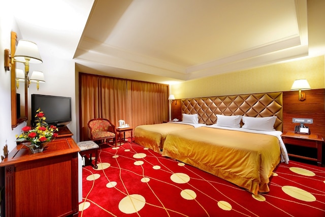 チュアン デュ スプリング リゾート (泉都温泉會館)