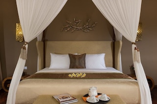 ザ シークレット ヴィラズ