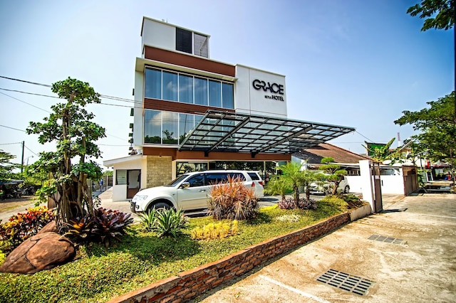 グレース セティア ホテル