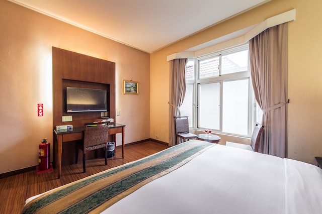 トラベル ロード ホテル (旅路渡假商務旅館)