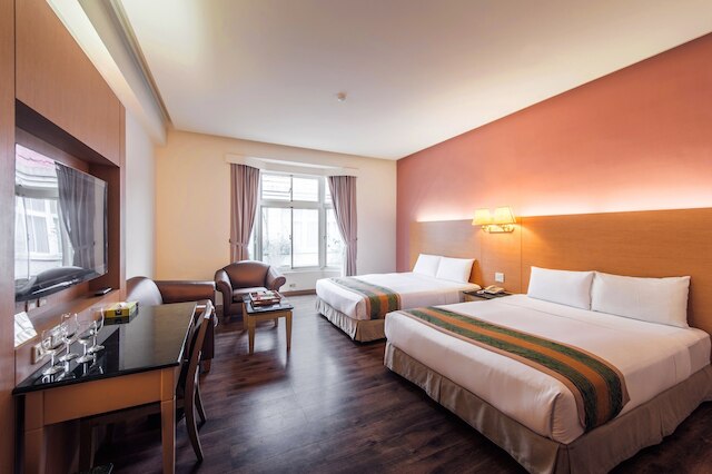 トラベル ロード ホテル (旅路渡假商務旅館)