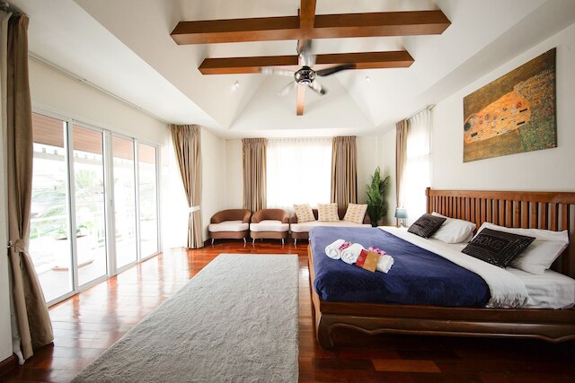 パラダイス プール ヴィラ パタヤ イン トロピカーナ ビレッジ