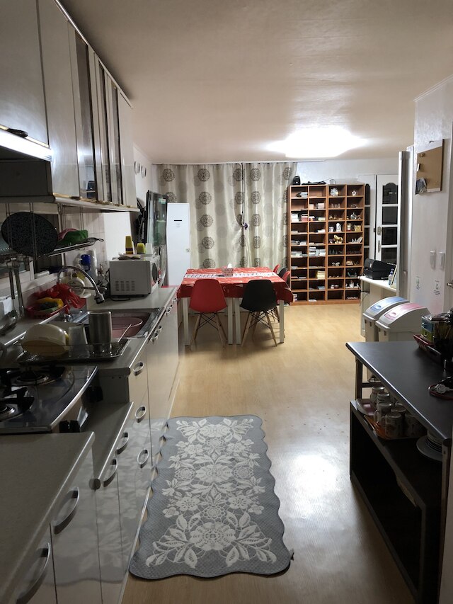 アミューズ ゲスト ハウス - ホステル