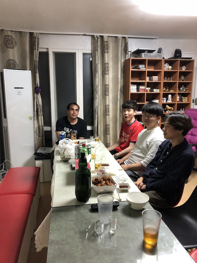 アミューズ ゲスト ハウス - ホステル