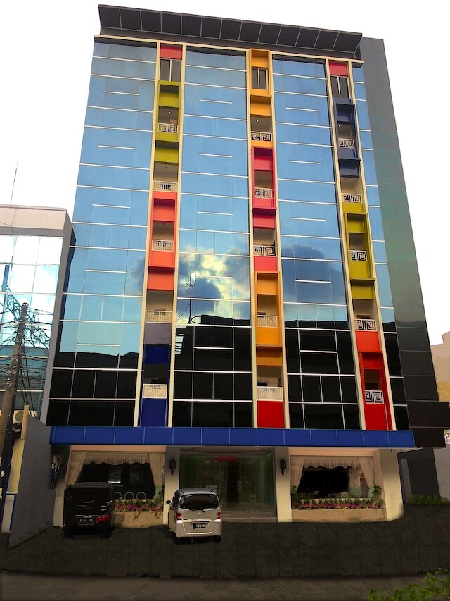 グランド バティック イン