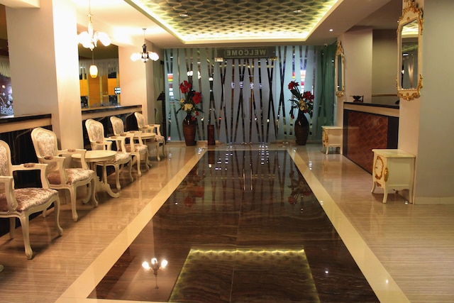 グランド バティック イン