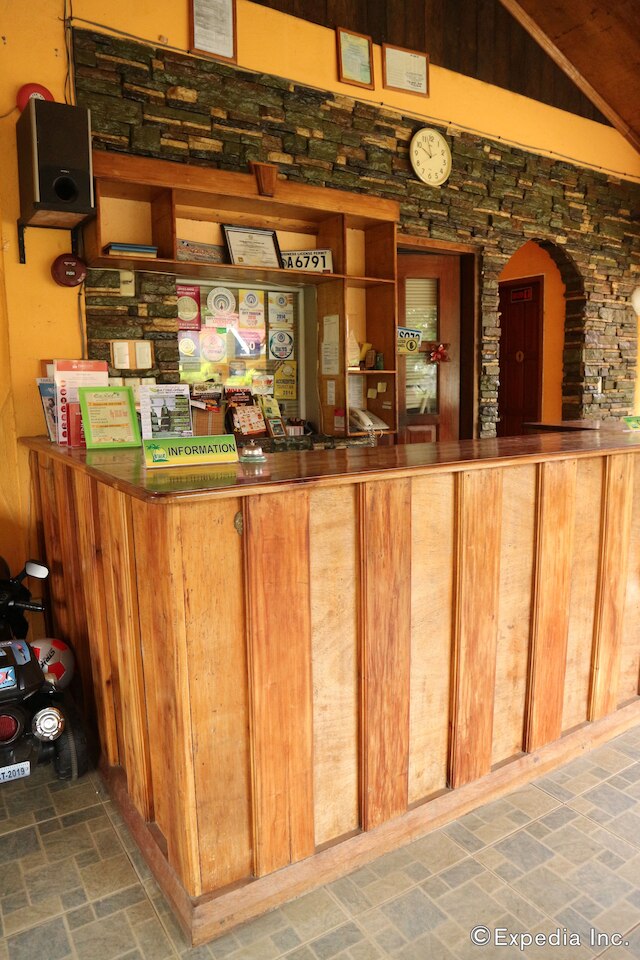 ヴィラ マニュエル ツーリスト イン