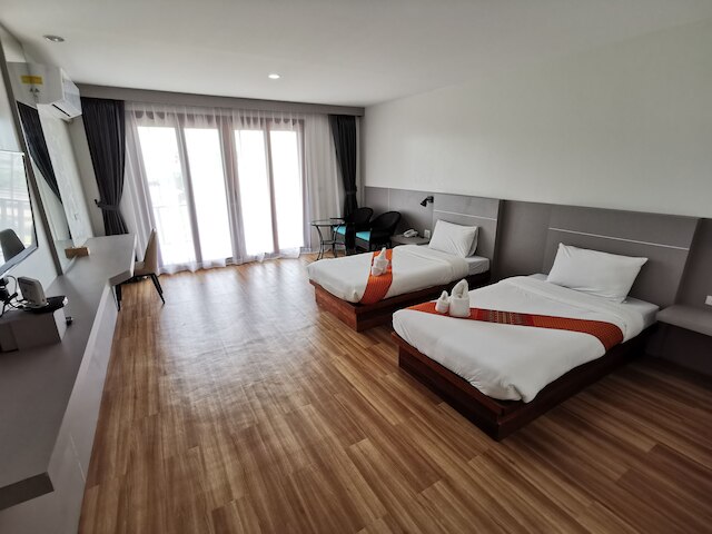 ナナ ビーチ ホテル