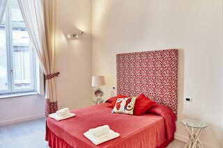 B&B ネアポリス ベッリーニ