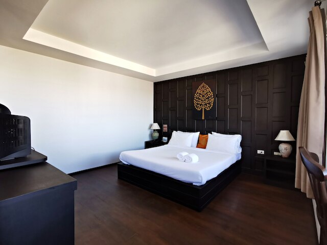 ナナ ブリ ホテル