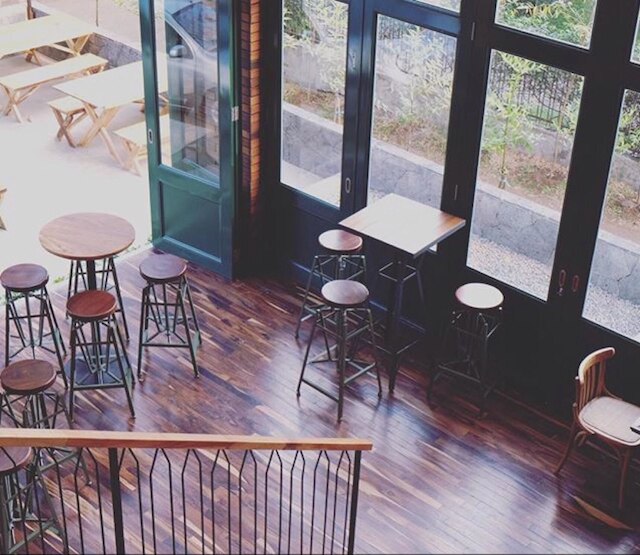 オリバーズ ホステリー