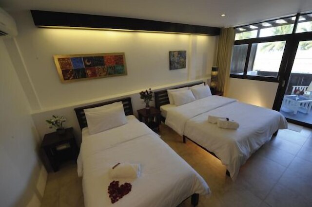 バーン タレイ トゥンウアレーン