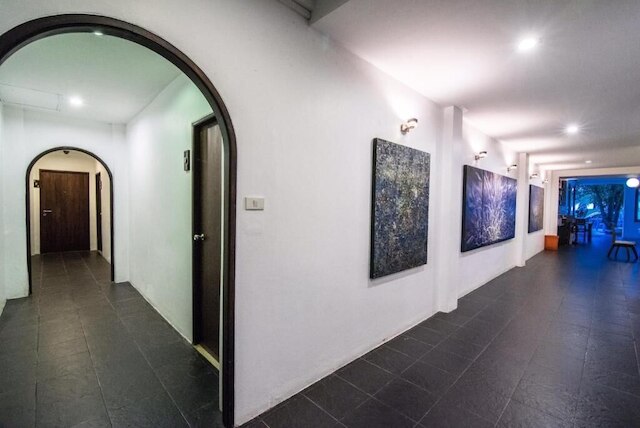 バーン タレイ トゥンウアレーン