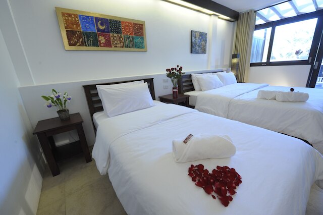 バーン タレイ トゥンウアレーン