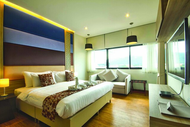 S17 アット ニマン ホテル