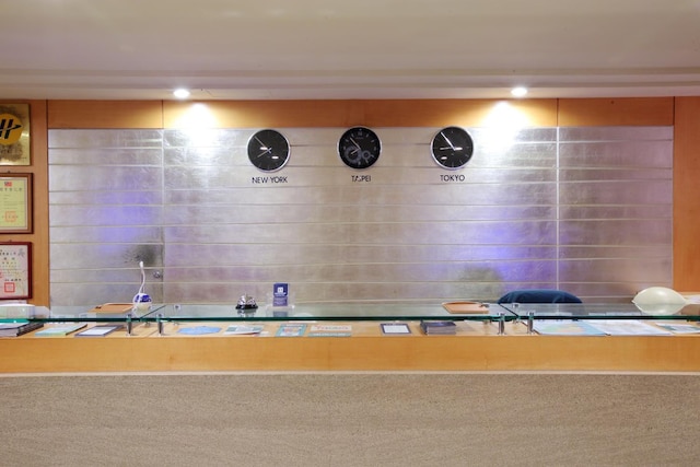 ジン フア ホテル (晶樺商務飯店)