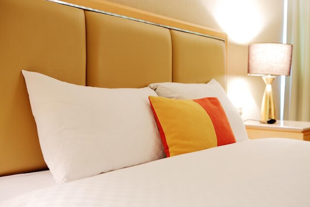 ジン フア ホテル (晶樺商務飯店)